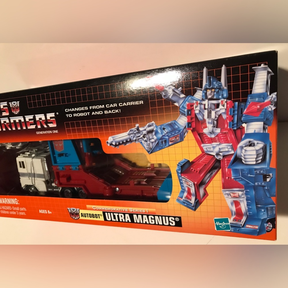 Vintage HASBRO TAKARA TOMY TRANSFORMERS COMMEMORATIVE SERIES ULTRA MAGNUS Mp Toy - Picture 4 of 14